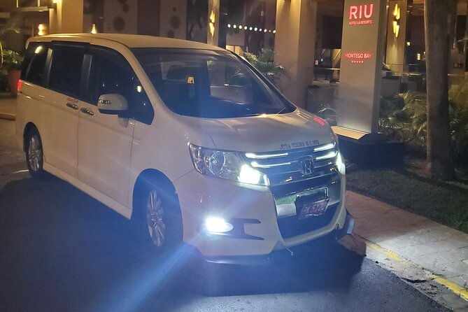 montego-bay-bamboo-rafting-limestone-massage-private-transfer