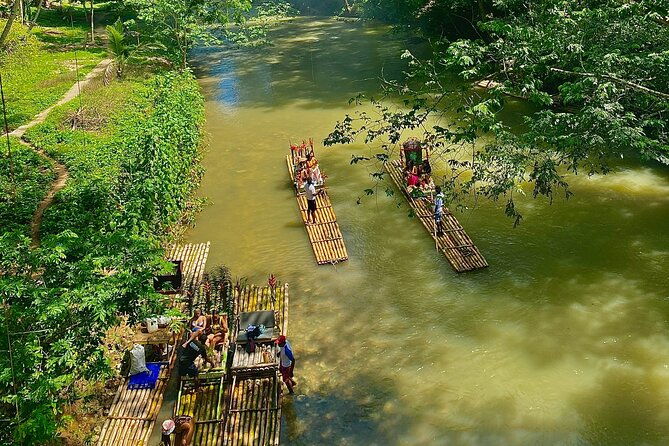 montego-bay-bamboo-rafting-tour-with-limestone-foot-massage