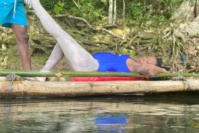 montego-bay-bamboo-river-rafting-and-limestone-massage