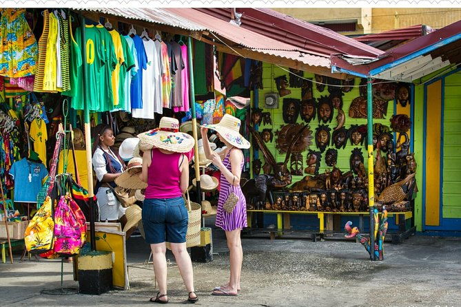 montego-bay-highlight-private-tour-shopping