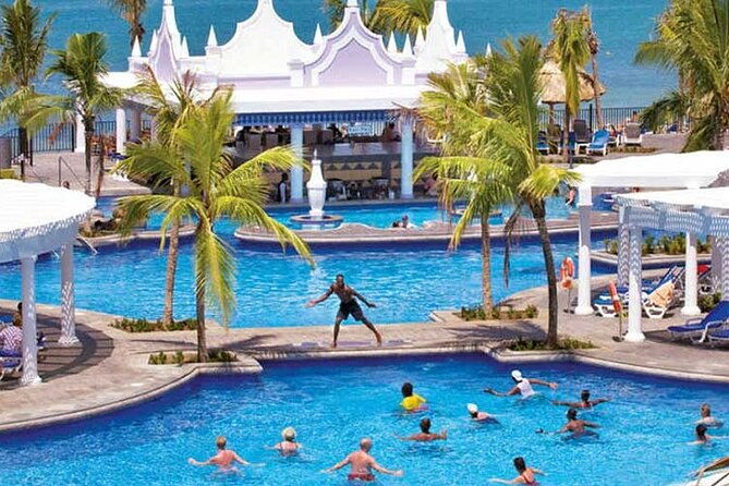 montego-bay-hotels-airport-private-deluxe-transfer