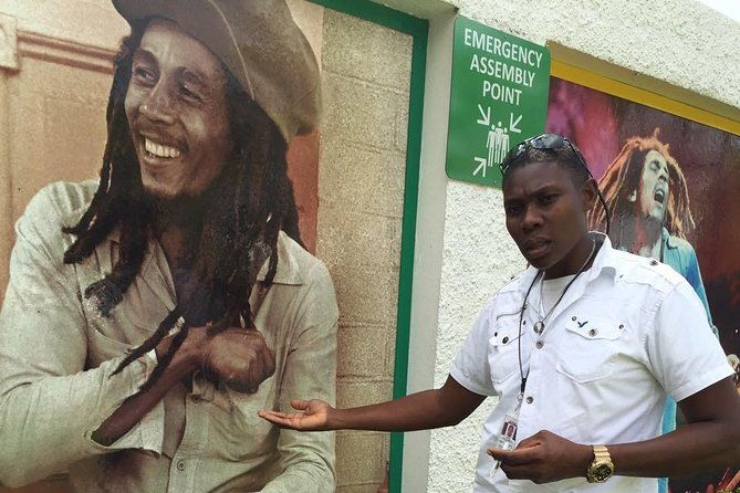 montego-bay-jamaica-private-tour-to-bob-marley-museum-kingston