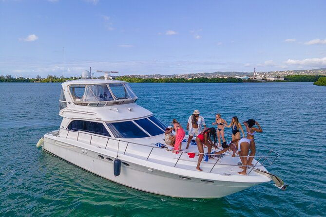 montego-bay-private-yacht-tour-with-open-bar-and-lunch