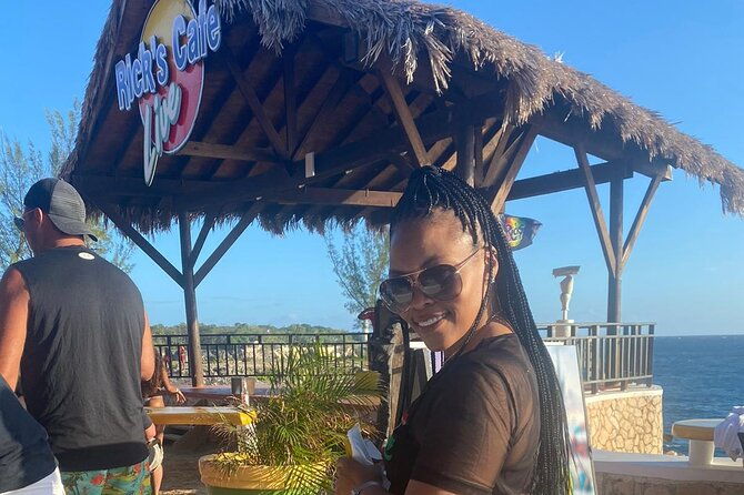 montego-bay-to-catamaran-cruise-negril-beach-and-ricks-cafe