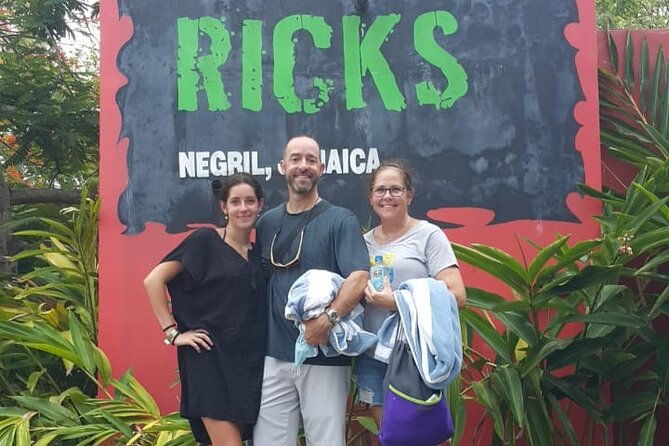 montego-bay-to-catamaran-cruise-negril-beach-and-ricks-cafe