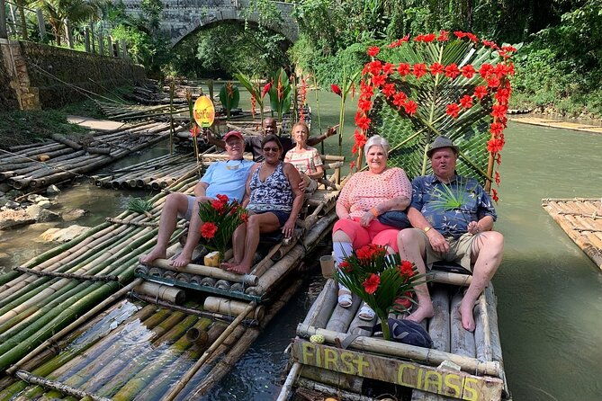 montego-bay-tour-with-shopping-and-bamboo-river-rafting