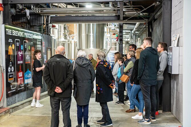 Monteith's Brewery Tour - Monteiths Brewery Tour: A Genuine Taste of West Coast Brewing