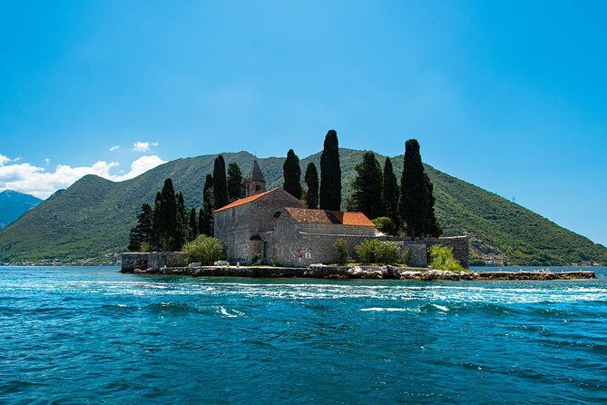 montenegro-day-trip-from-dubrovnik