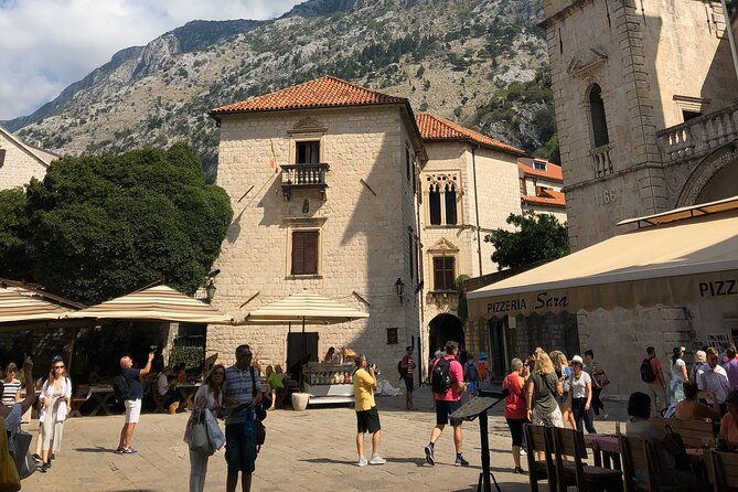 montenegro-private-daytrip-from-dubrovnik-perast-bay-of-kotor