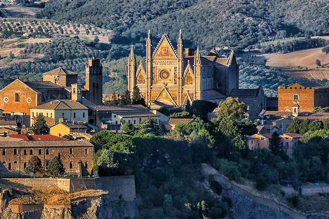 montepulciano-wine-tasting-and-orvieto-private-day-tour-from-rome