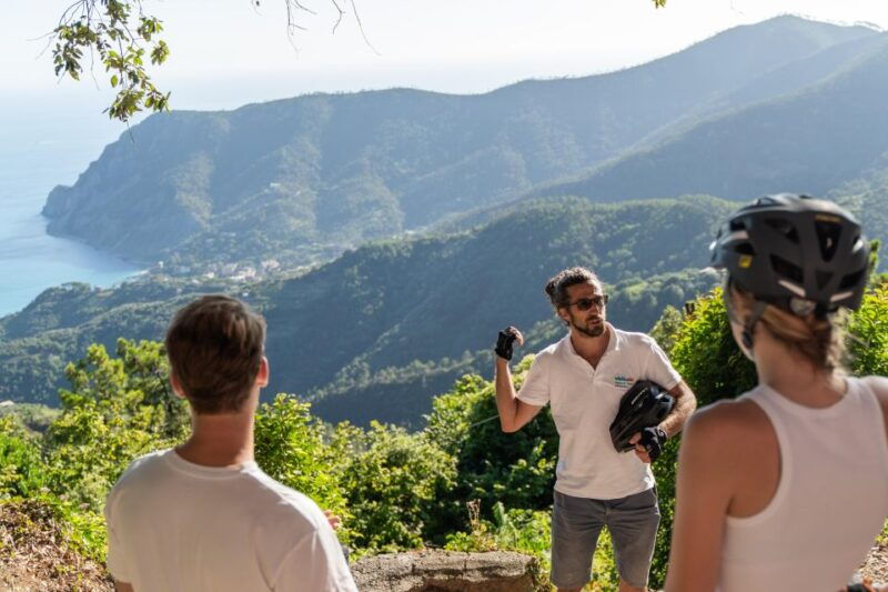 monterosso-al-mare-cinque-terre-national-park-e-bike-tour