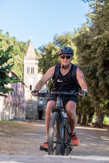 monterosso-al-mare-cinque-terre-national-park-e-bike-tour