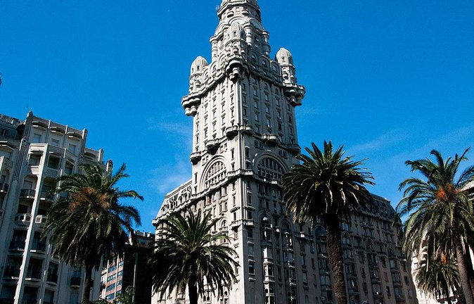 montevideo-day-trip-from-buenos-aires-with-lunch-and-transfers