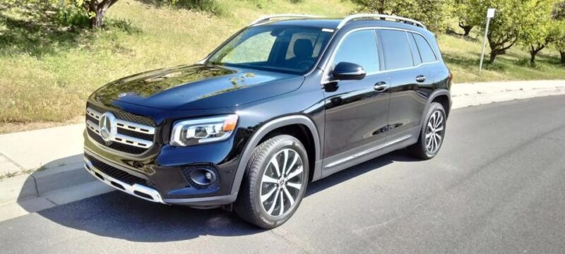 Montgomery-Gibbs Airport: Shuttle Service to Chula Vista - Who Should Consider This Shuttle?