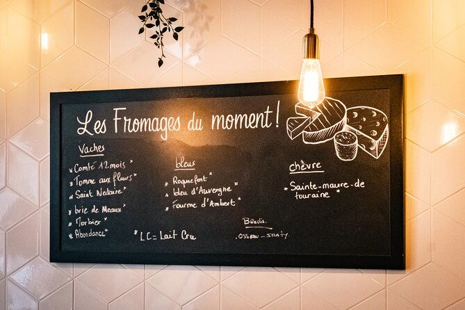 montmartre-cheese-and-wine-private-tour-with-a-chef