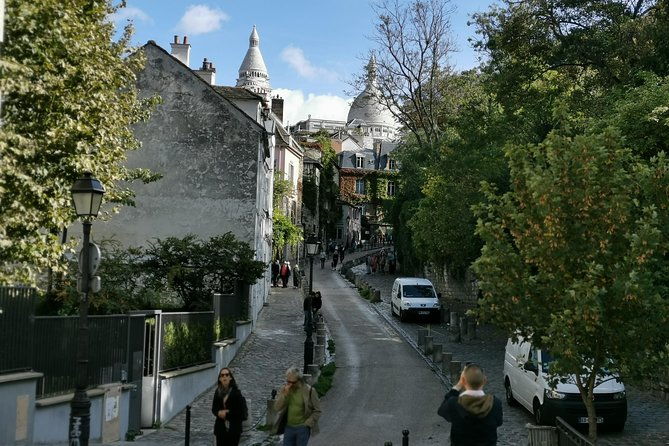 montmartre-district-and-sacre-coeur-guided-tour-private