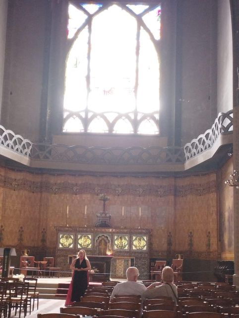 montmartre-enchanted-singing-guided-tour