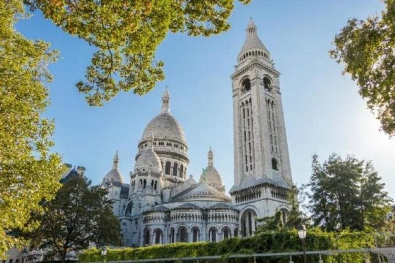 montmartre-guided-tour-with-sacre-coeur-church-city-views-2