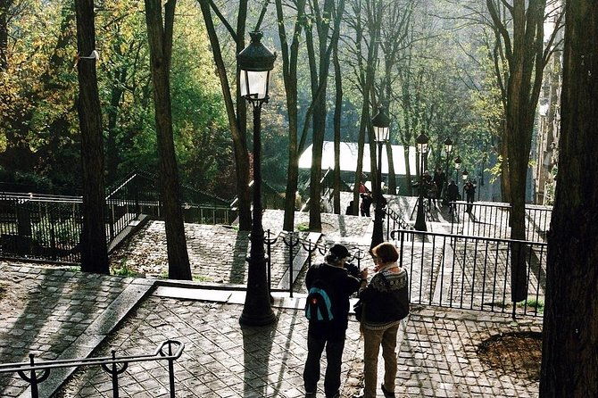 montmartre-sacre-coeur-walking-tour-semi-private-12ppl-max