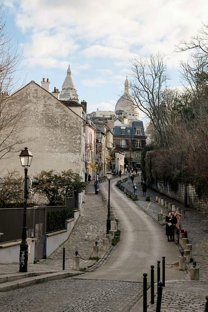 Montmartre Walking Tour with Smartphone App - The Itinerary: What You Might Expect