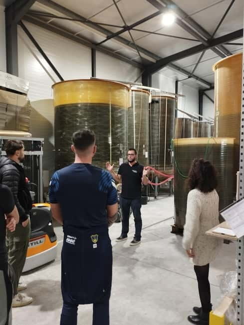 Montpellier: Celles, Capitelles & Local Wine Tasting Tour - Exploring the Itinerary in Detail