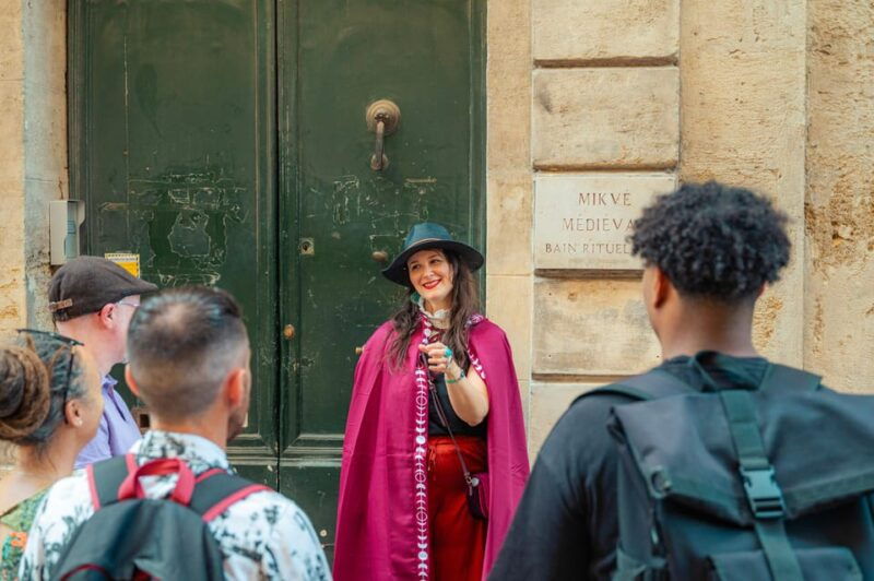 montpellier-walking-tour-with-a-nostradamus-actor-guide