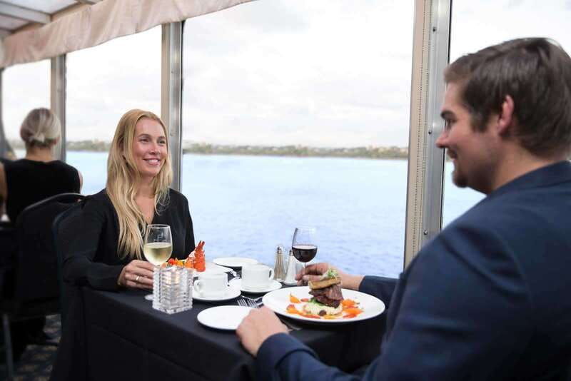 montreal-3-or-5-course-dinner-cruise-with-dj-dancing