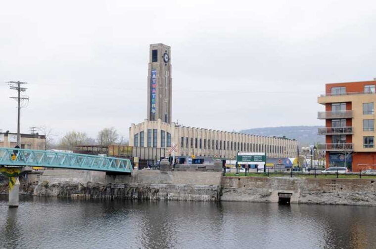 montreal-city-architecture-guided-bike-tour