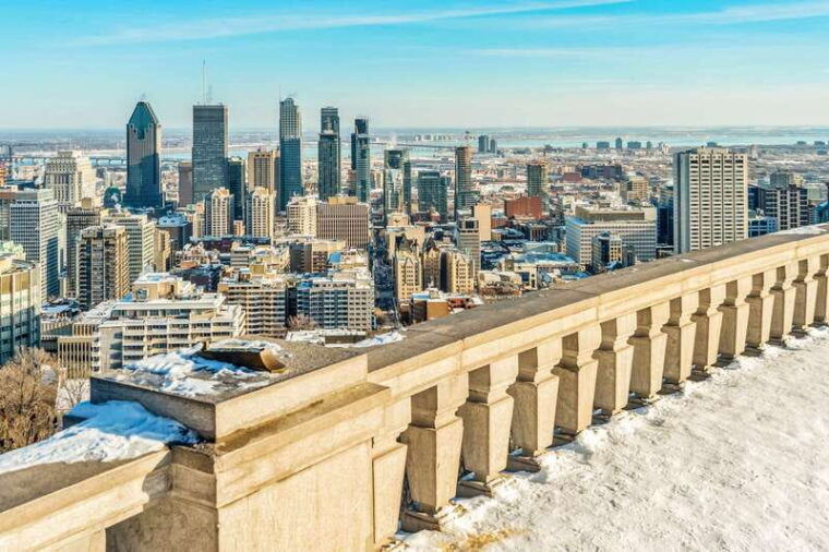 montreal-hop-on-hop-off-double-decker-bus-tour