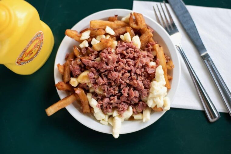 montreal-mile-end-foodie-walking-tour-with-6-tastings