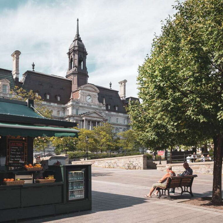 montreal-old-montreal-guided-walking-tour