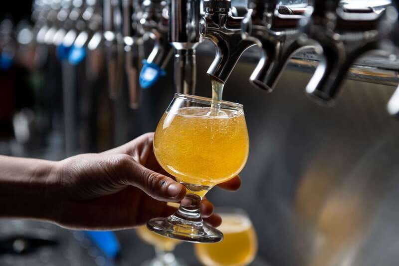 montreal-old-port-craft-brewery-and-beer-tasting-tour