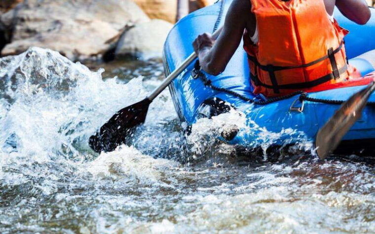 montreal-rapids-all-inclusive-rafting-adventures