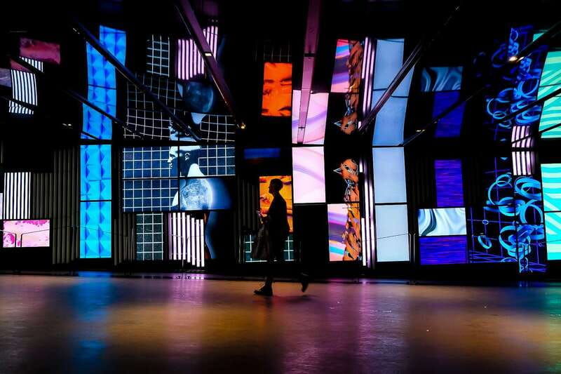 montreal-reso-underground-city-and-downtown-walking-tour