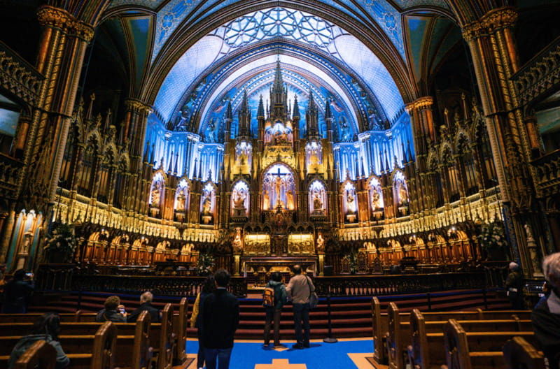 montreal-small-group-tour-with-river-cruise-and-notre-dame