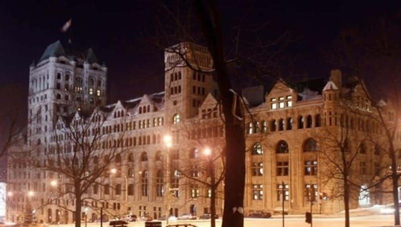 montreal-street-art-walking-tour-with-a-guide