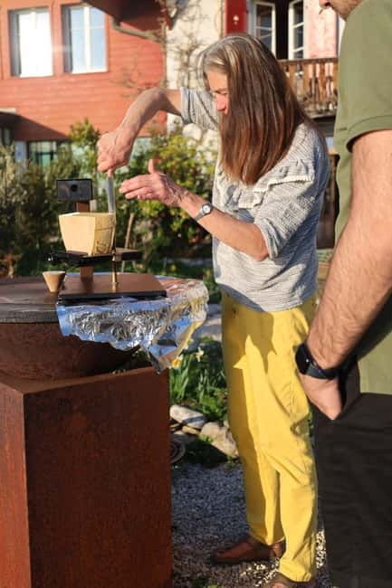 Montreux: Cheese like a local with lake & mountain views - Montreux: Cheese like a local with lake & mountain views