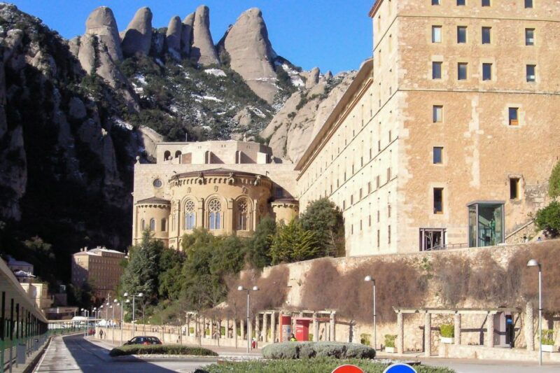 montserrat-6-hour-tour-with-a-choice-of-3-levels-of-hiking