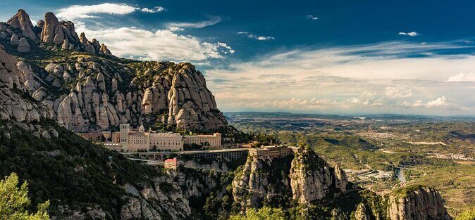 Montserrat 7-hour Private Tour from Barcelona with Lunch - Key Points