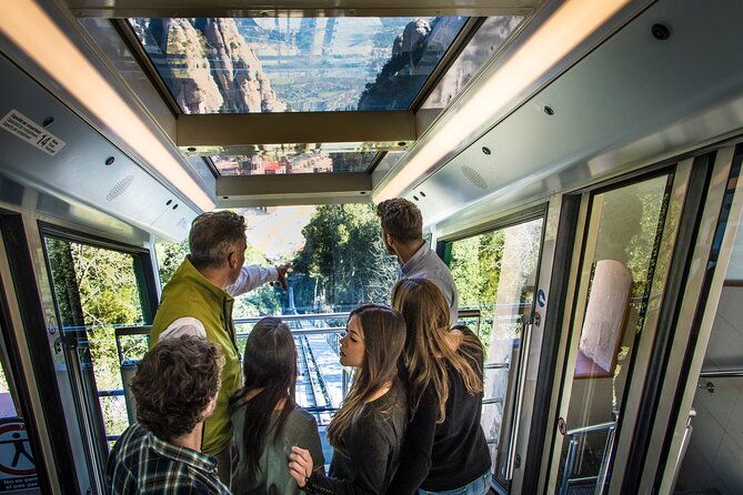 montserrat-black-madonna-premium-small-group-from-barcelona