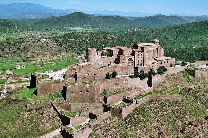 montserrat-cardona-and-salt-mountain-private-tour-2