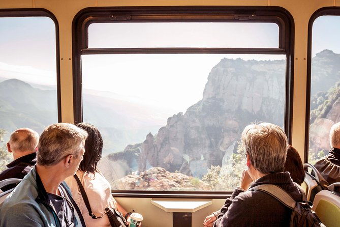 montserrat-cogwheel-train-gourmet-wine-tasting-tapas-lunch