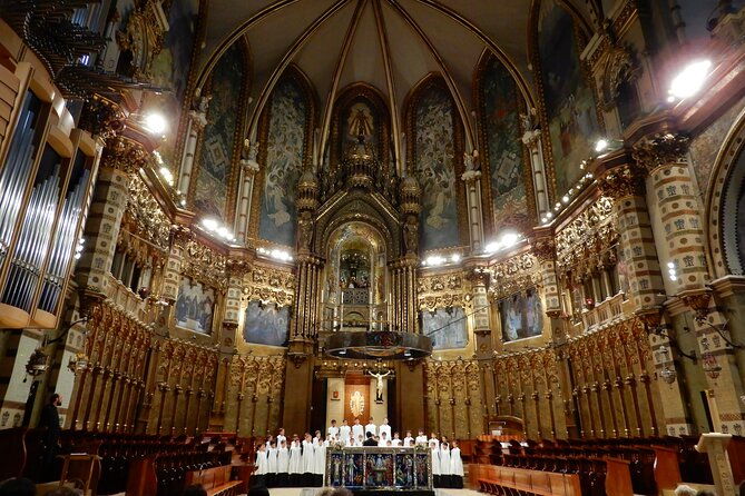 montserrat-day-trip-with-lunch-and-wine-tasting-from-barcelona