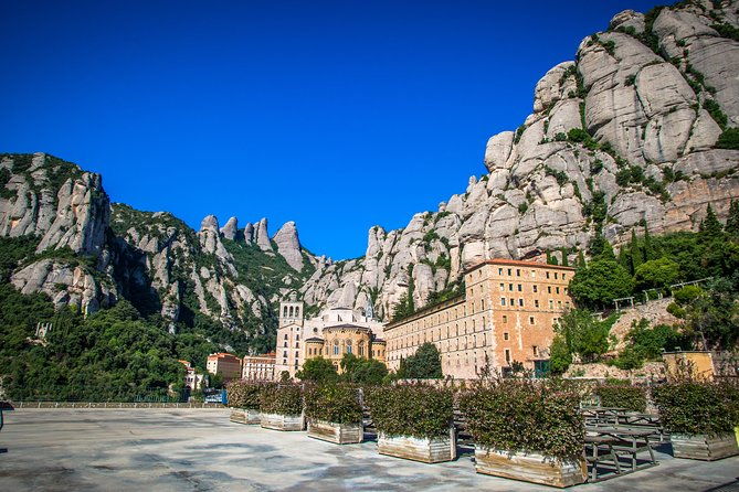montserrat-half-day-with-optional-black-madonna-choir-and-hike