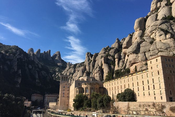 montserrat-horseback-riding-monastery-small-group-tour-2