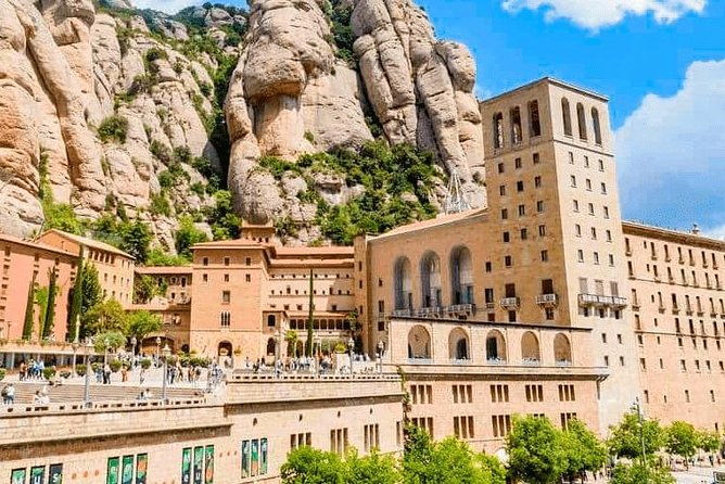 montserrat-monastery-horse-riding-experience-from-barcelona