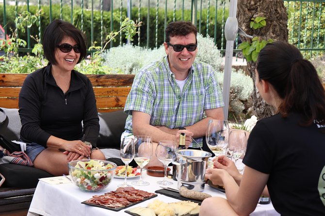 montserrat-mountain-wine-tasting-tapas-lunch