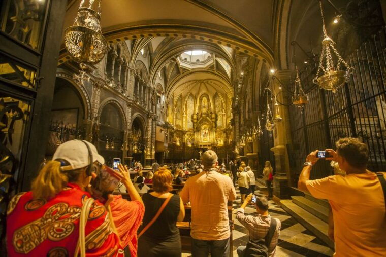 montserrat-museum-and-monastery-entry-ticket