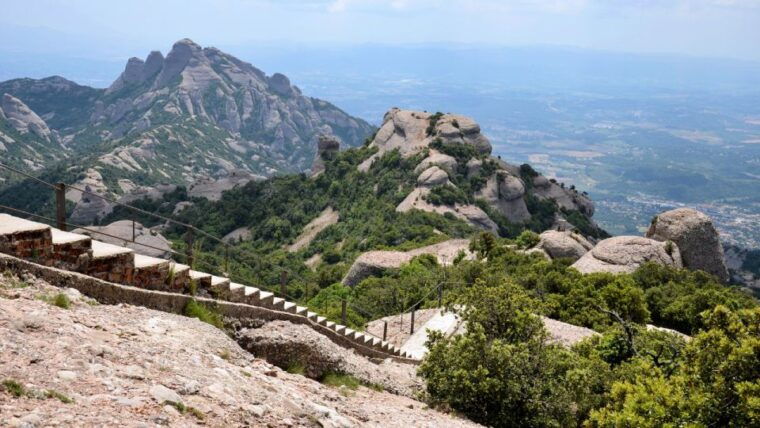 montserrat-walking-tour-funicular-ride-to-top-sant-jeroni