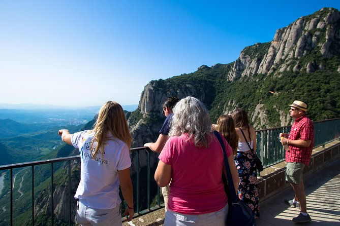 montserrat-winery-visit-tour-with-traditional-farmhouse-lunch